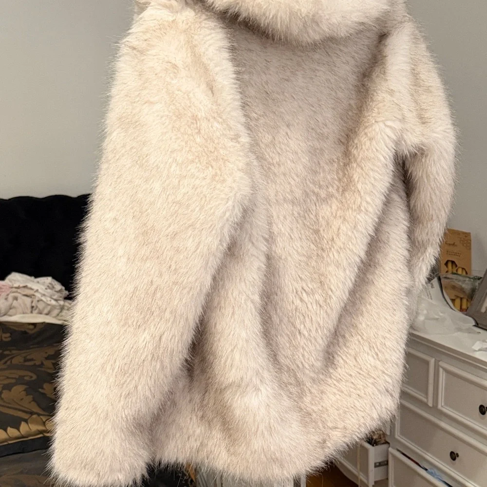 Cozy Faux Fur Jacket in Light Beige - Women’s Elegant Outerwear - Picture 11 of 11